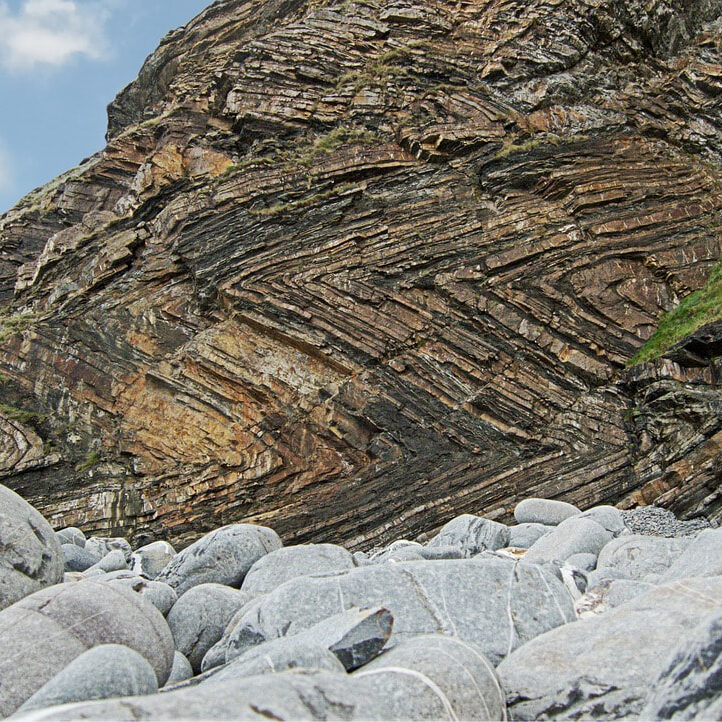 rock-sedimentary-cliff-folded-strata-fold-geology-1665020_1_orig